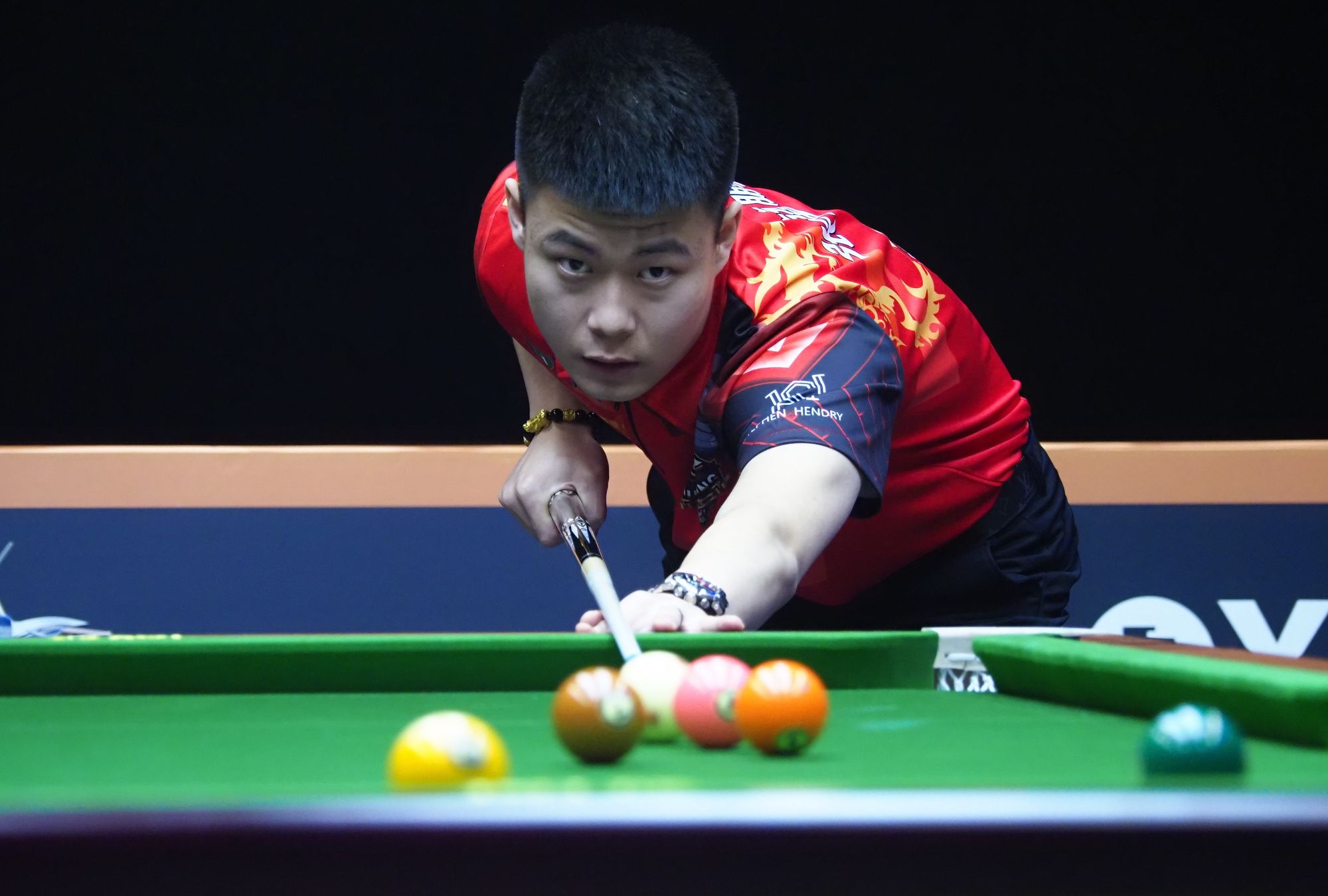 键时刻稳住 键时刻稳住